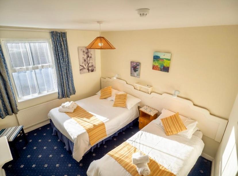 White Heather House Clifden Town Square المظهر الخارجي الصورة