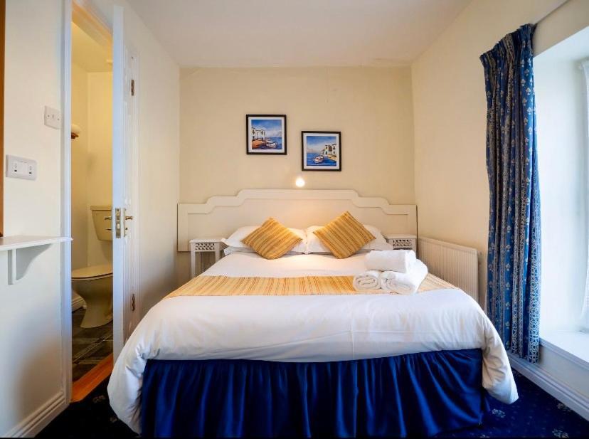 White Heather House Clifden Town Square المظهر الخارجي الصورة